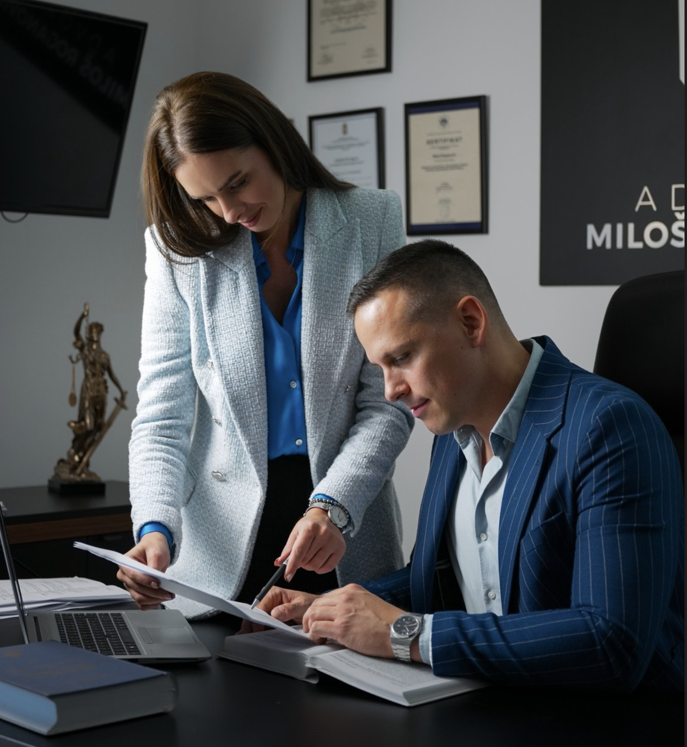 Prestižna advokatska kancelarija